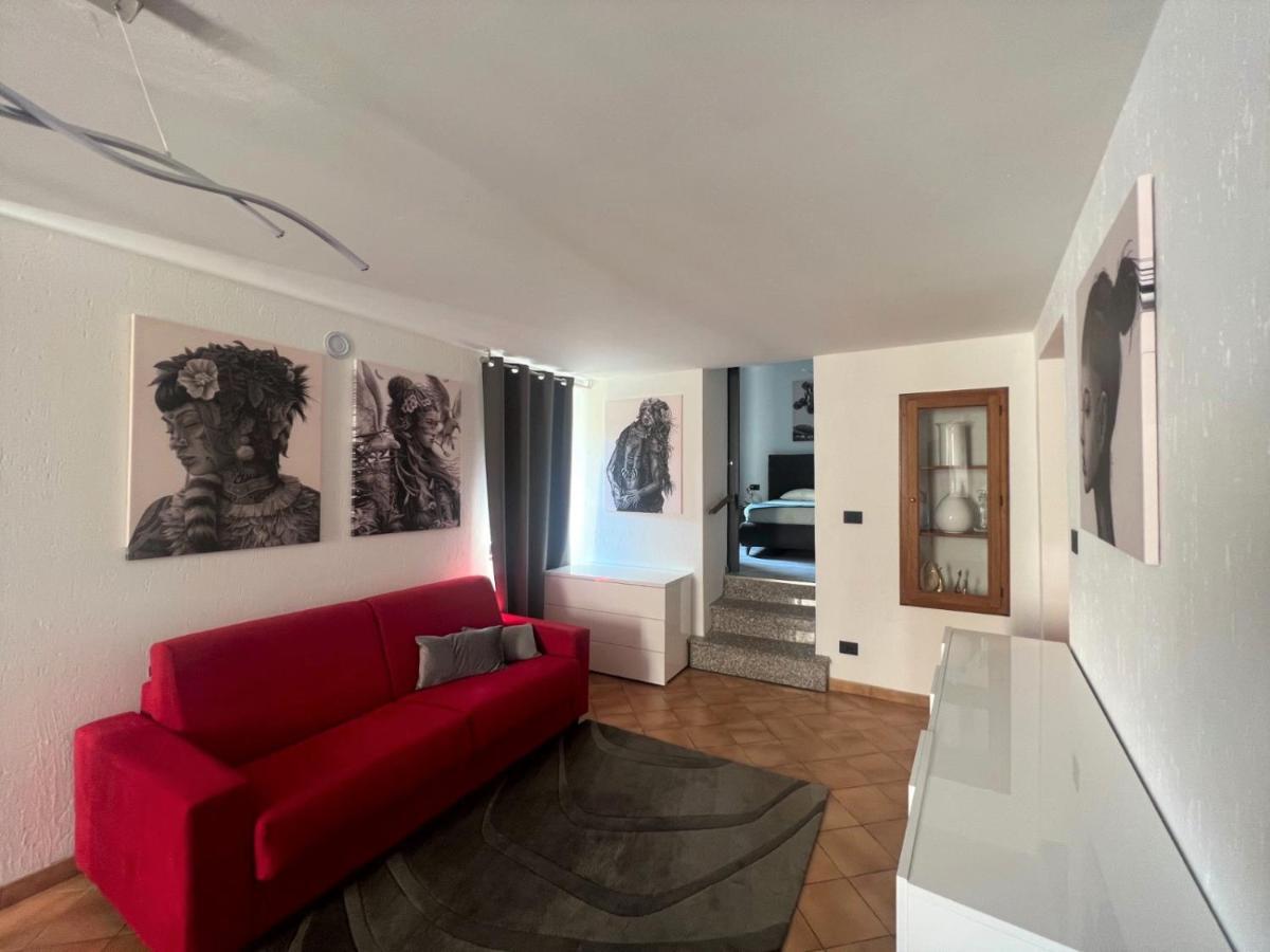 Apartment In Central Square With Lake View Lenno Kültér fotó