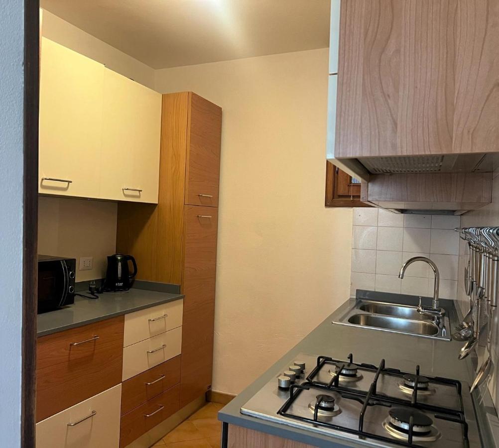 Apartment In Central Square With Lake View Lenno Kültér fotó