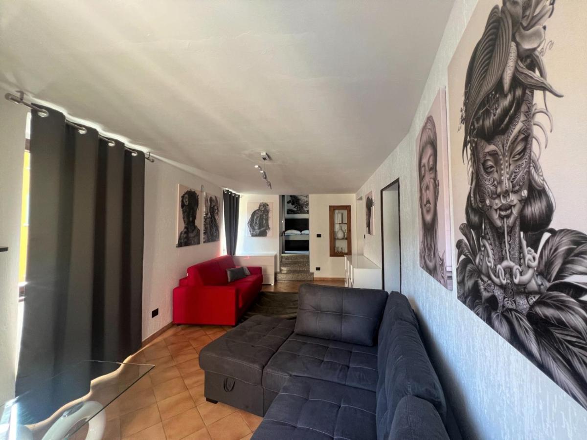 Apartment In Central Square With Lake View Lenno Kültér fotó